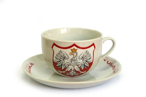 Filiżanka ceramiczna z okrągłym spodkiem Polska